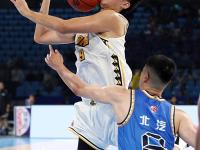 （体育）篮球-CBA常规赛：北京北汽胜浙江东阳光药