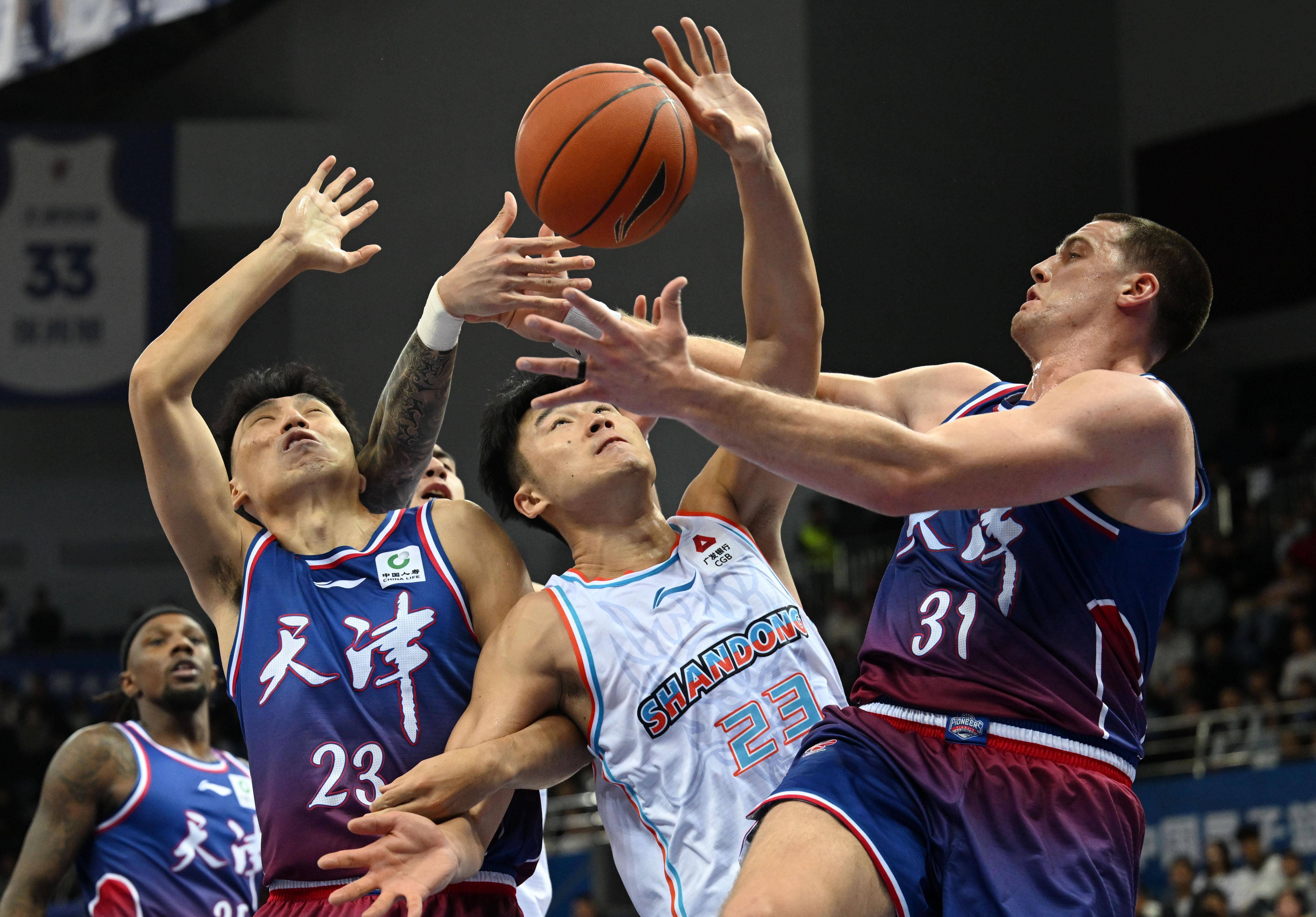 （体育）篮球——CBA常规赛：天津先行者胜山东高速
