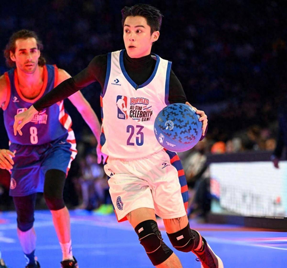 王鹤棣NBA明星赛高效拿下18分，篮球一直是他的挚爱！