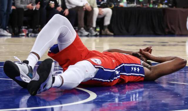恩比德伤势成困难，76人队遭逆转，NBA季后赛陷入被动